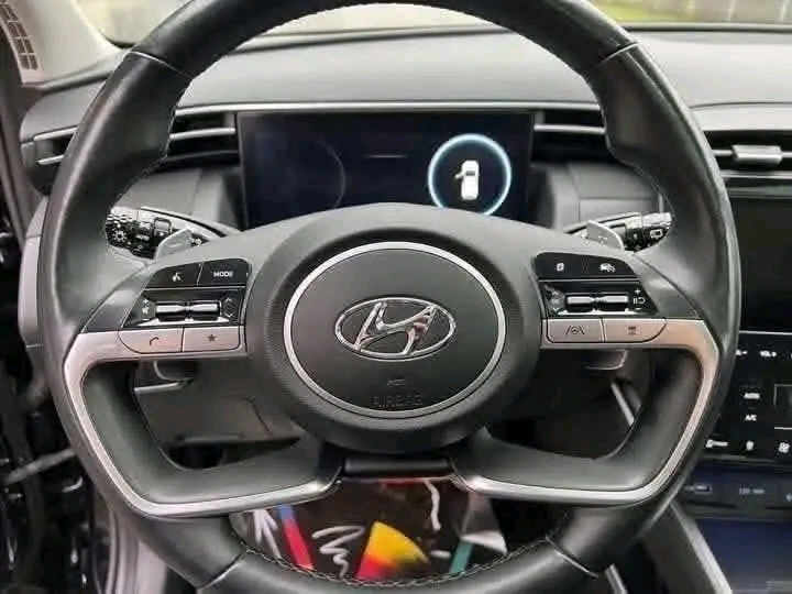 Hyundai TUCSON Prime Mild-Hybride 4rm – Image 11
