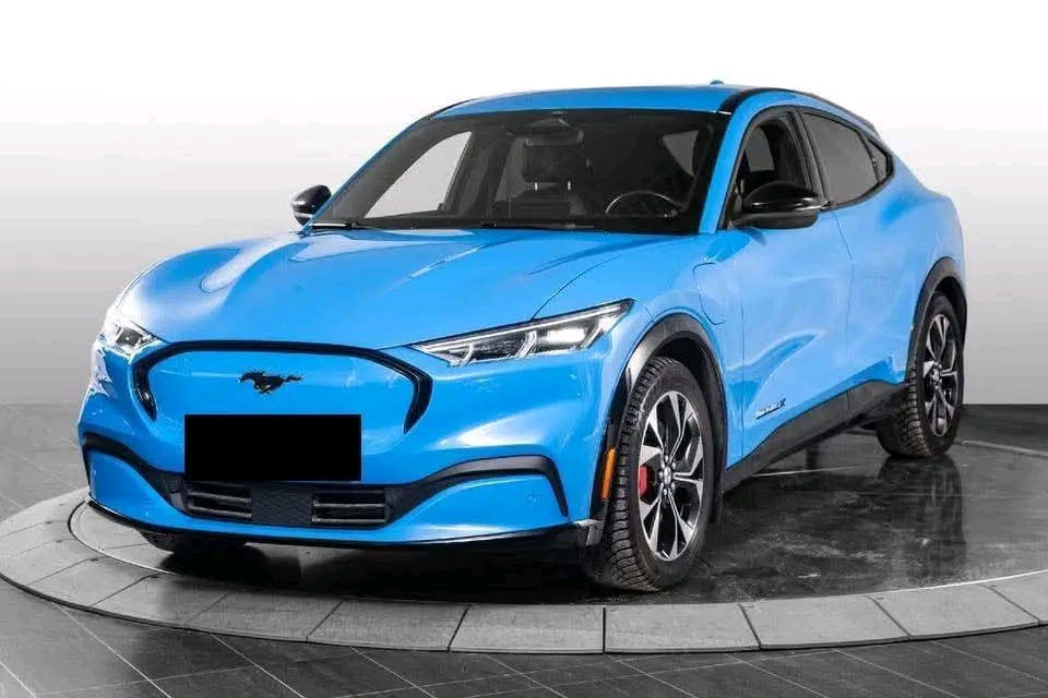 Ford Mustang Mach-E LR AWD