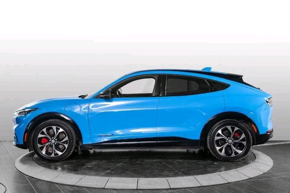 Ford Mustang Mach-E LR AWD – Image 7
