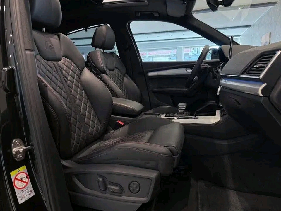 Audi Q5 40TDI – Image 20