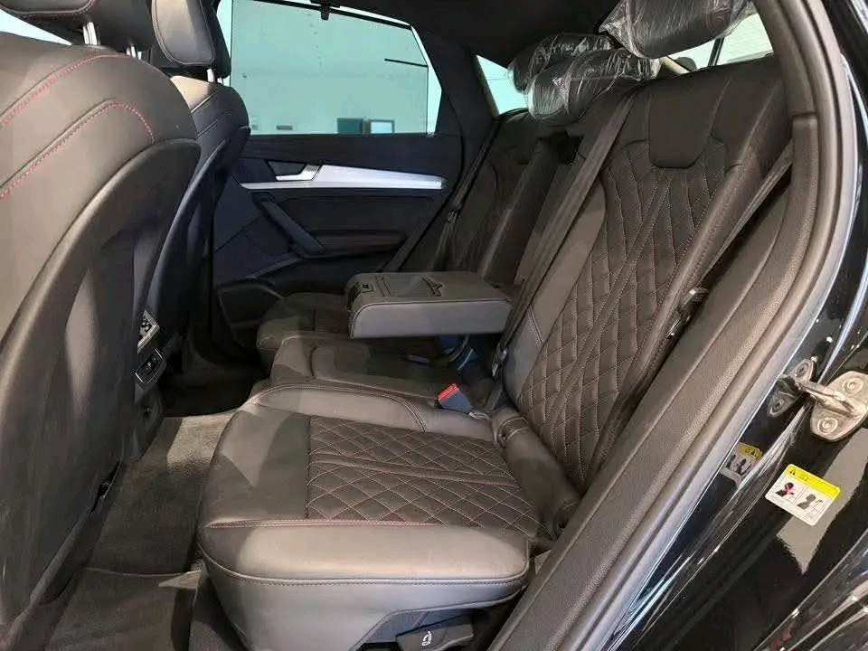 Audi Q5 40TDI – Image 19