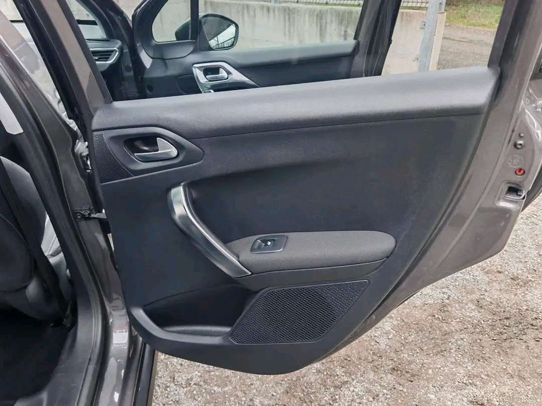 ◾ Peugeot 2008 1.6 BlueHDI – Image 28