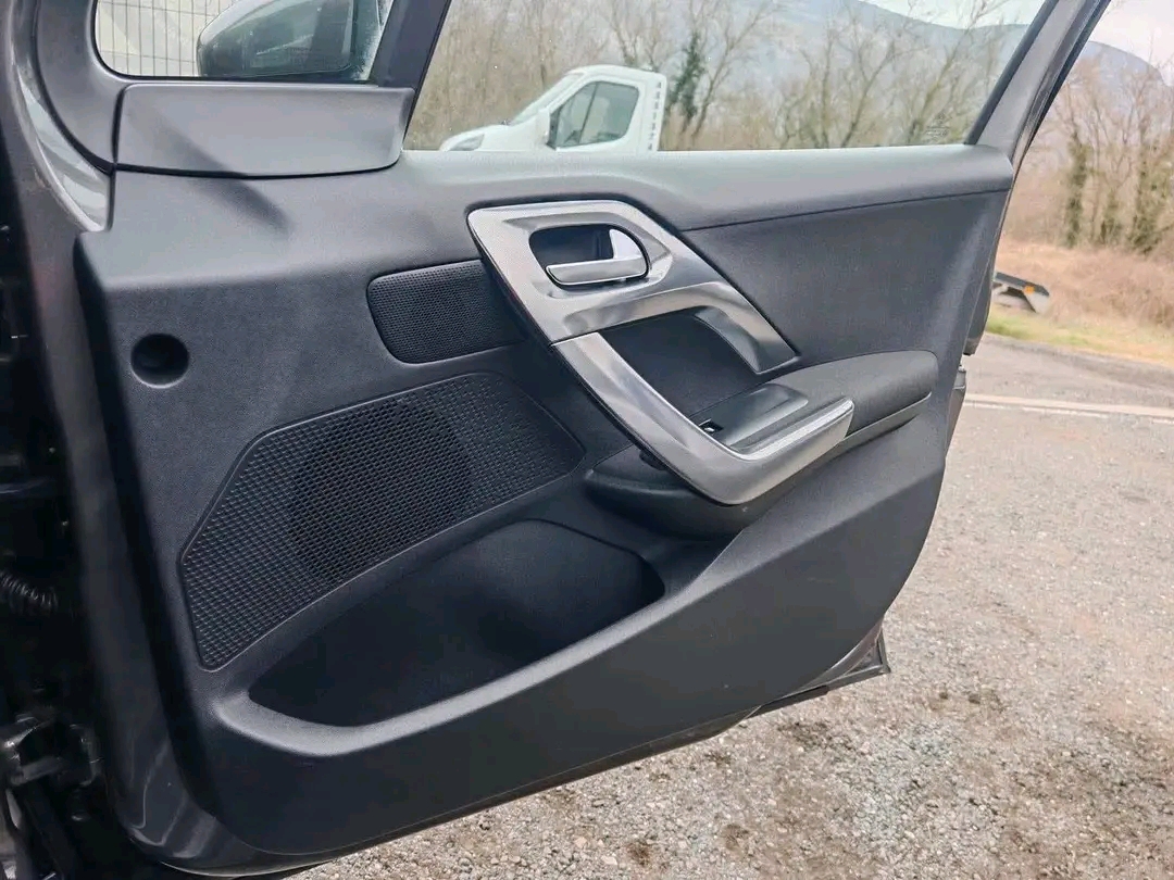 ◾ Peugeot 2008 1.6 BlueHDI – Image 27