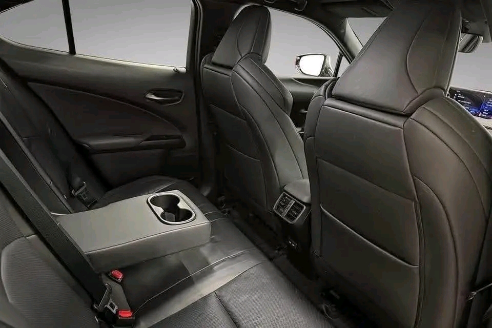 Lexus UX Hybrid/4WD/F-Sport/Head Up – Image 20