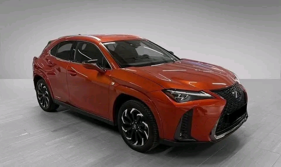 Lexus UX Hybrid/4WD/F-Sport/Head Up – Image 4