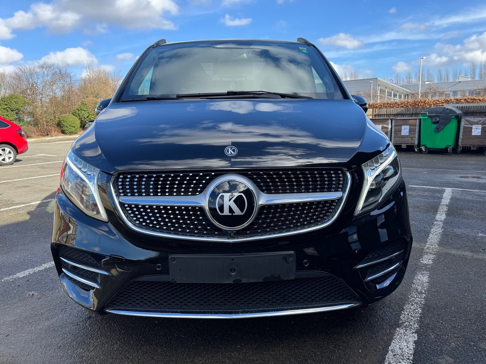 Mercedes-Benz V 300d AMG Line – Image 25