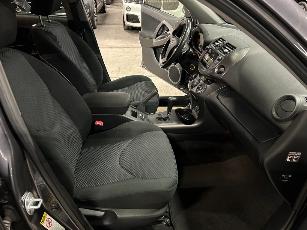 TOYOTA RAV-4 2.0 16V Linea Luna Multidrive – Image 8