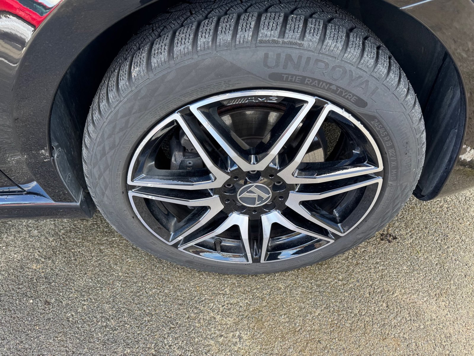 Mercedes-Benz V 300d AMG Line – Image 35