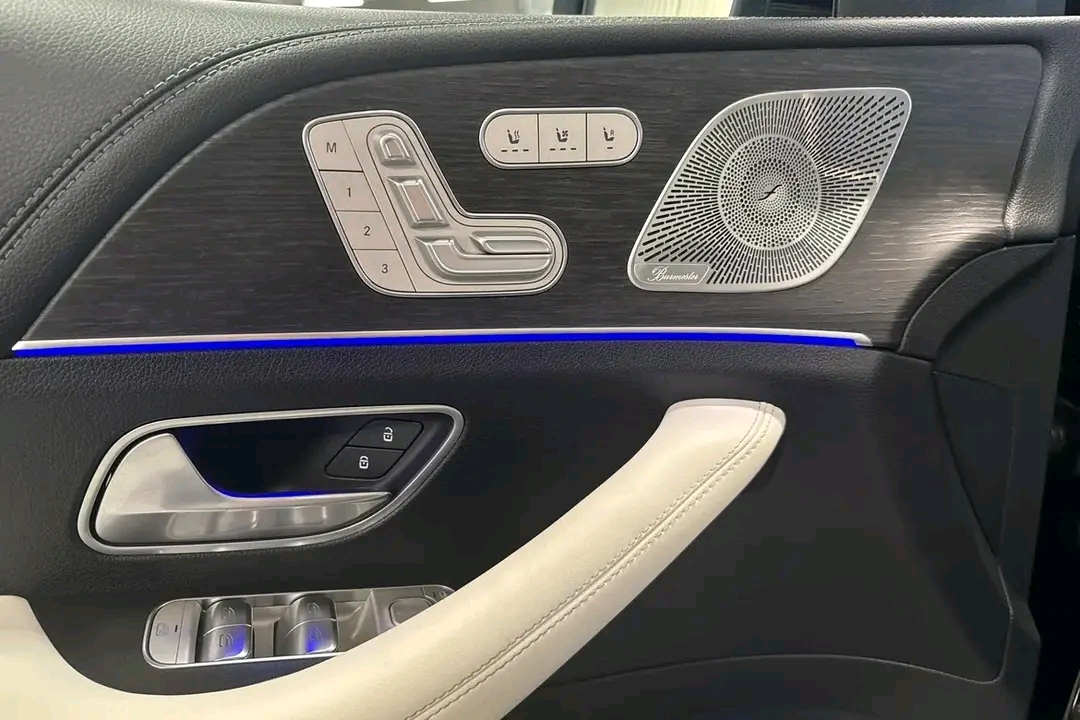 Mercedes-Benz GLE 350 4MATIC – Image 14