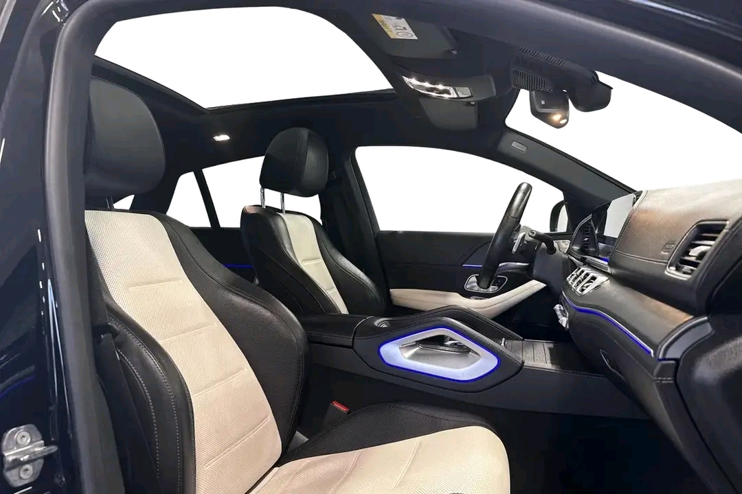 Mercedes-Benz GLE 350 4MATIC – Image 19