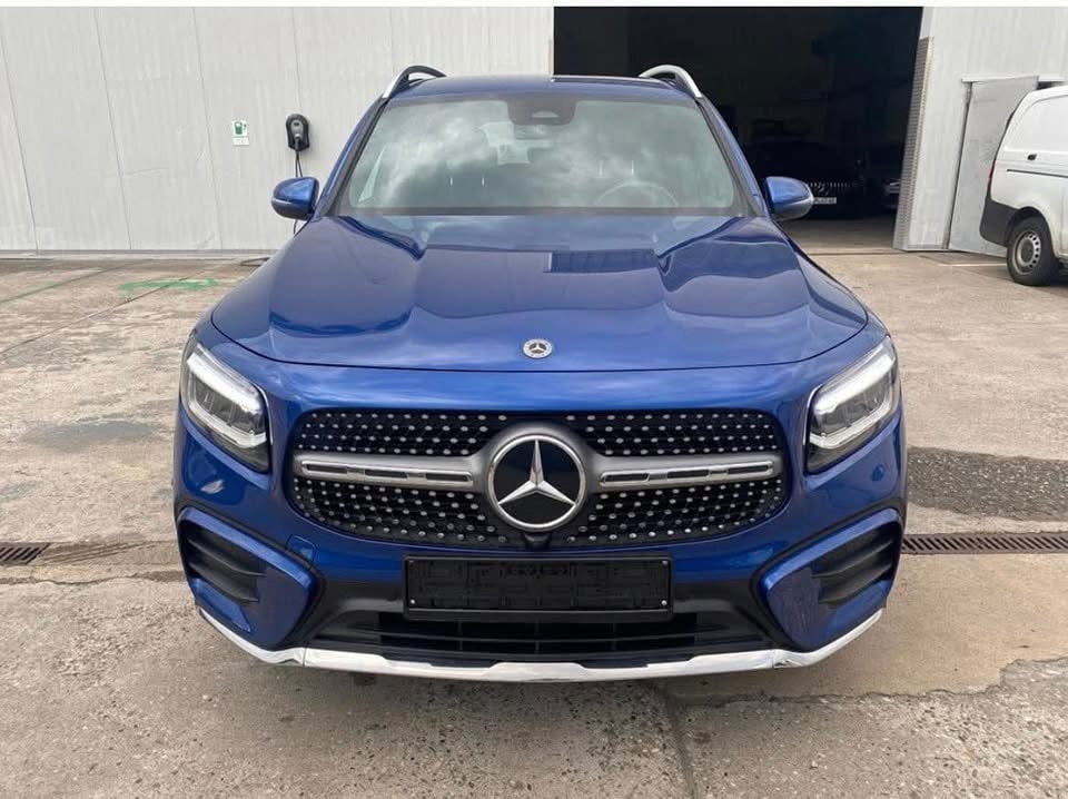 Mercedes-Benz GLB 200 AMG
