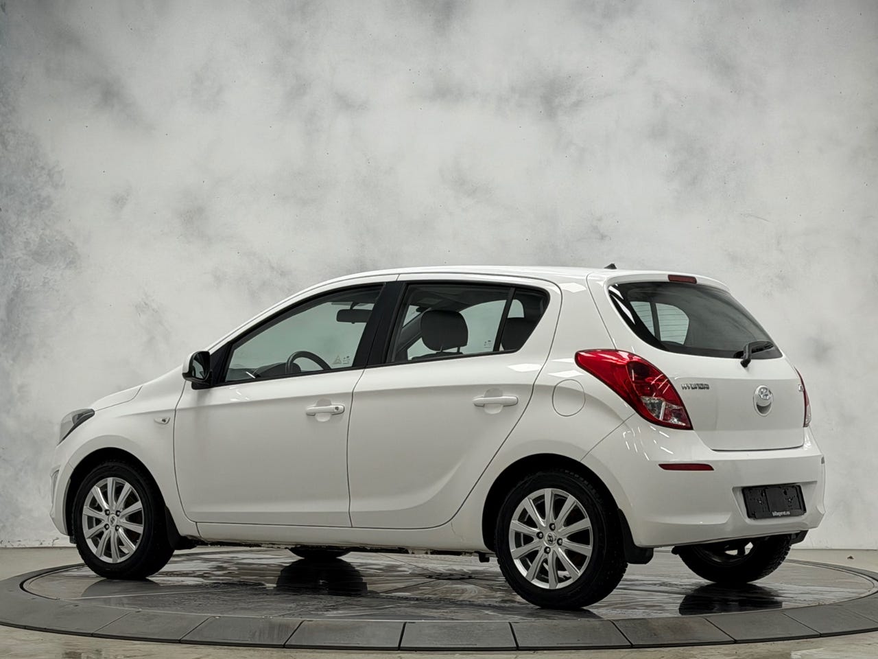 Hyundai i20 1.2 85 CV – Image 11