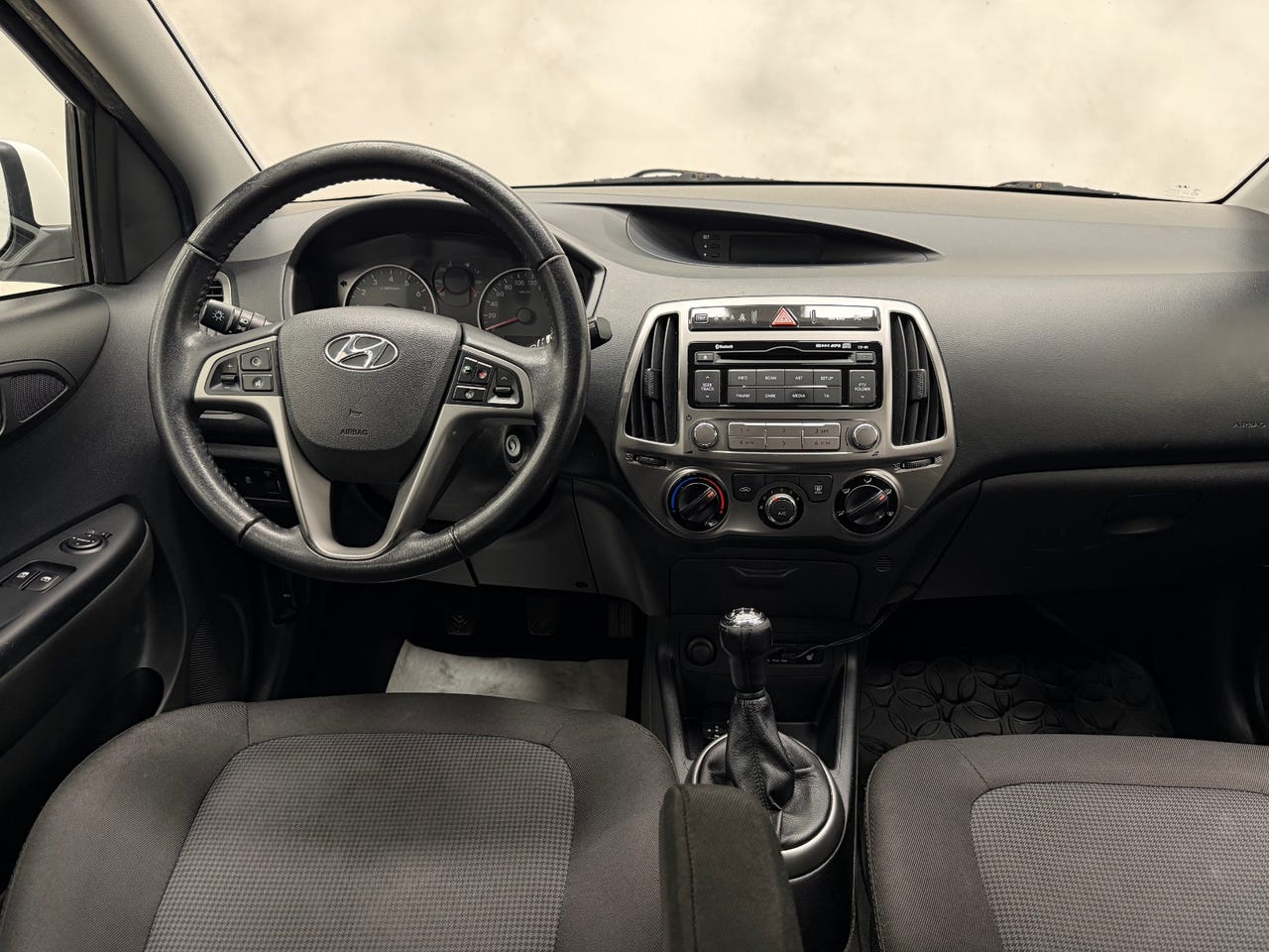 Hyundai i20 1.2 85 CV – Image 7