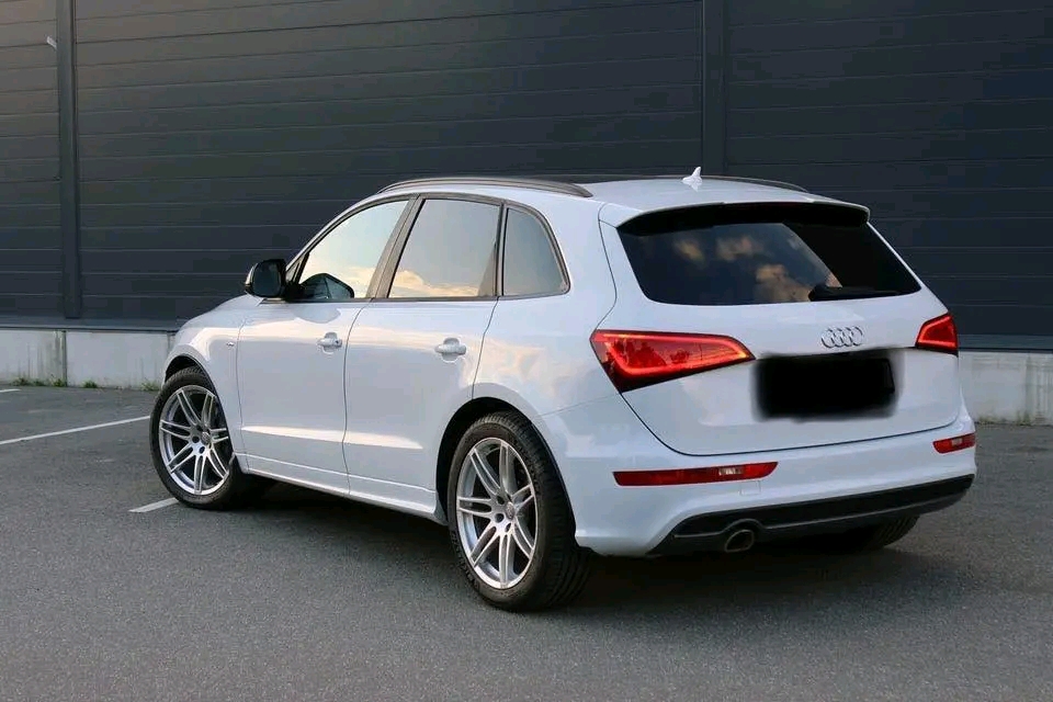 Audi Q5 S-LINE – Image 2